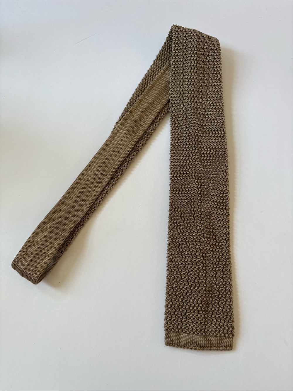 Land’s End Silk Slim Texture Knit Weave Beige Tie Flat Tip Career Event Wedding